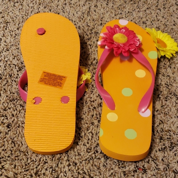 Slilpers - Picture 3 of 4